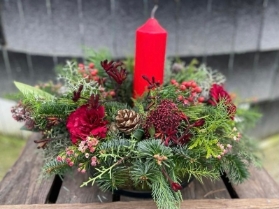 Red Candle Arrangement